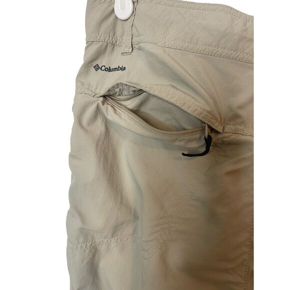 Columbia Women's Khaki Cargo Capris with Button Adjustable Waist Size 8 - Picture 6 of 15